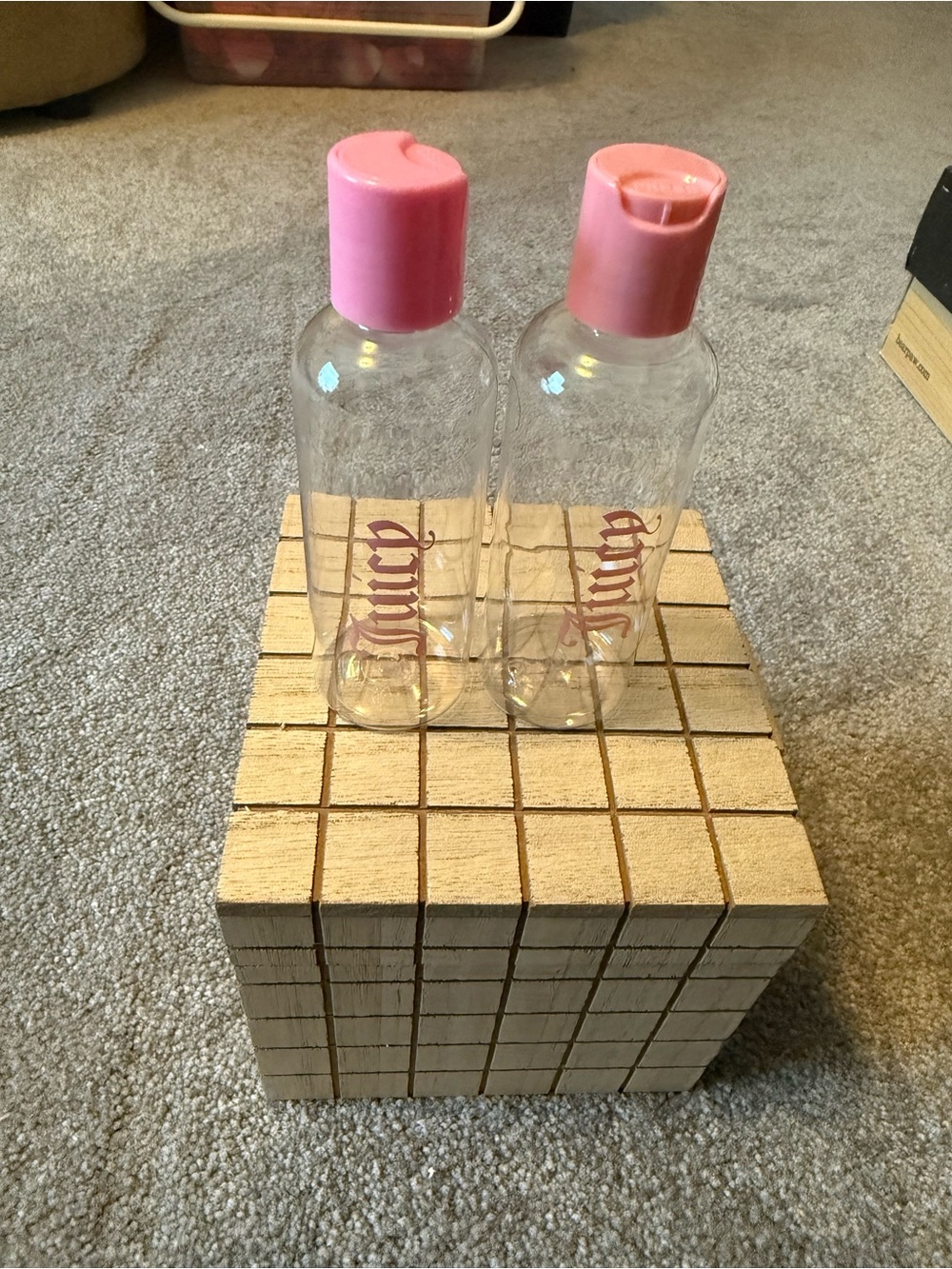 Juicy couture cosmetics Clear Travel Bottles Pink Flip Caps plastic getting 2